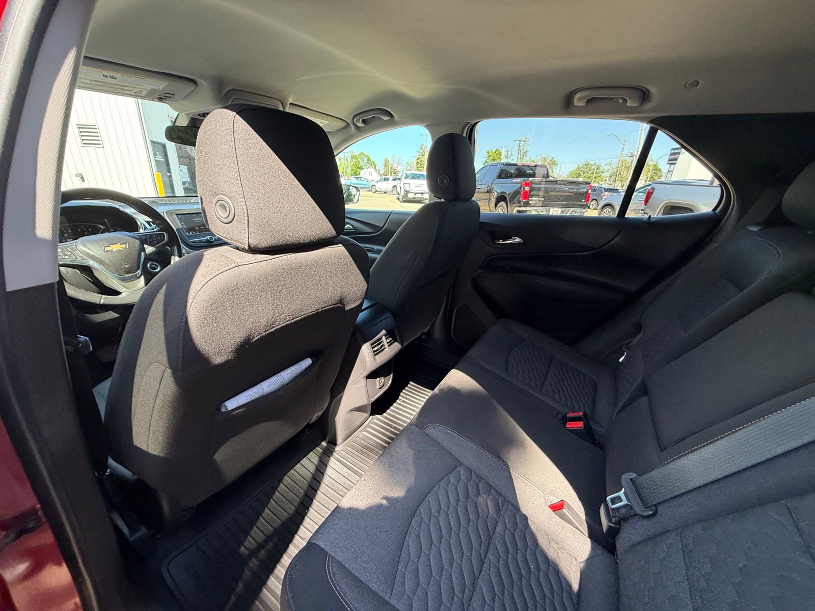 Used 2019 Chevrolet Equinox LT image 24