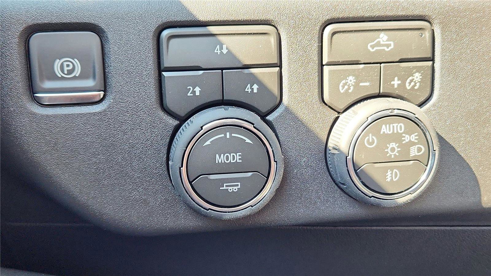 New 2026 Chevrolet Silverado 2500 LT image 29