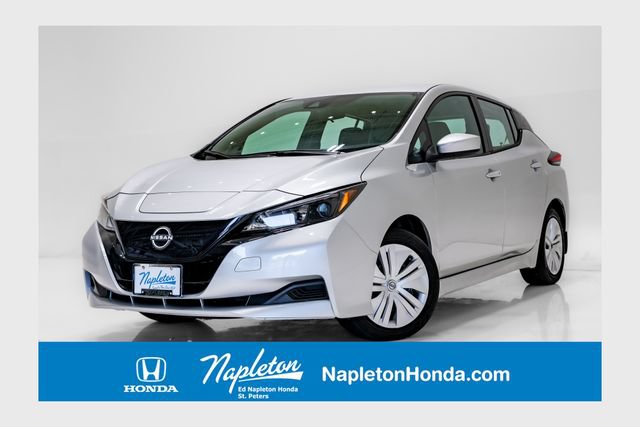 Used 2025 Nissan Leaf S FWD image 1