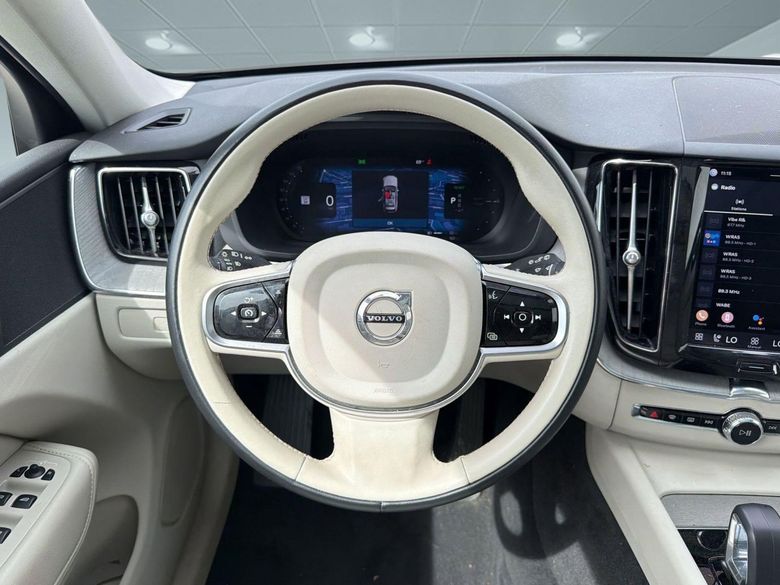 Used 2025 Volvo XC60 T8 Plus w/ Protection Package Premier image 25