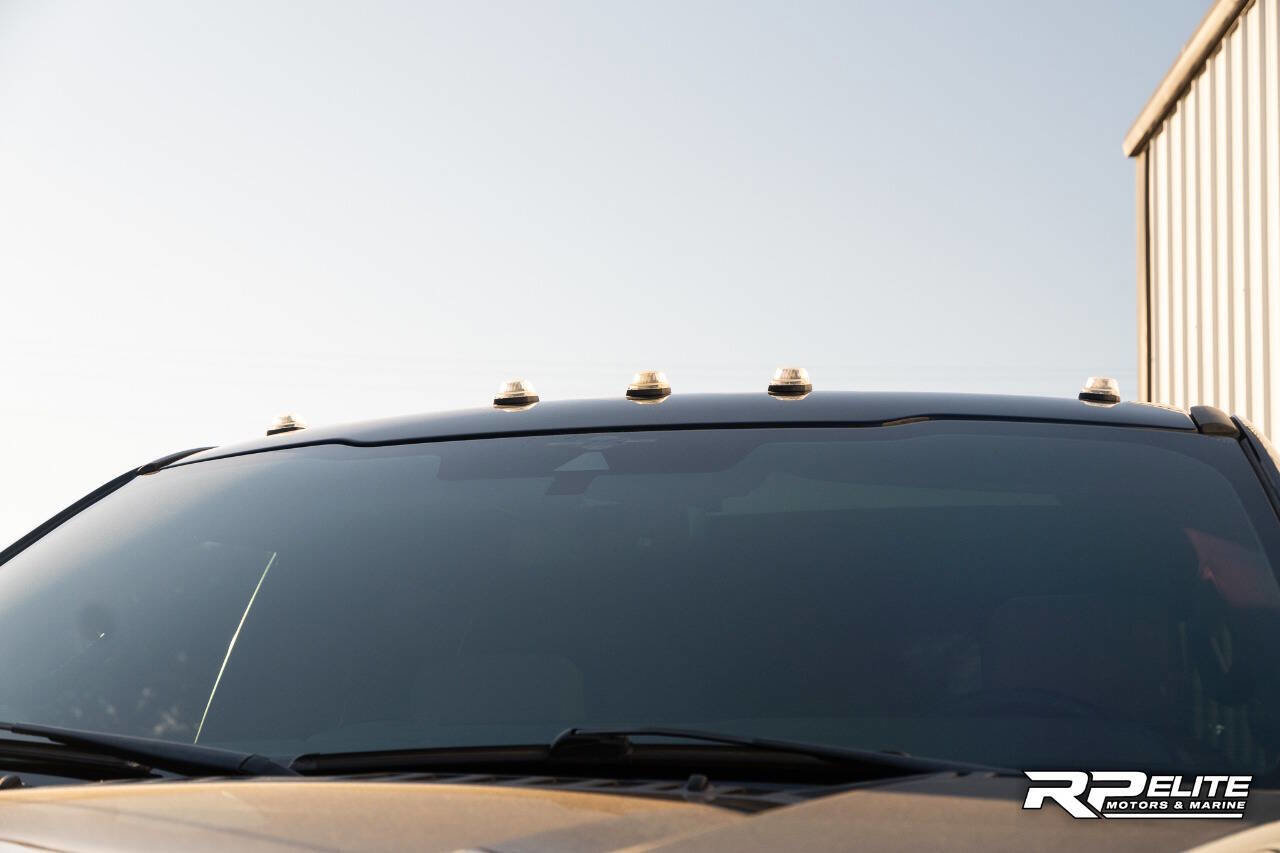 Used 2023 Ford F450 Lariat w/ FX4 Off-Road Package image 19