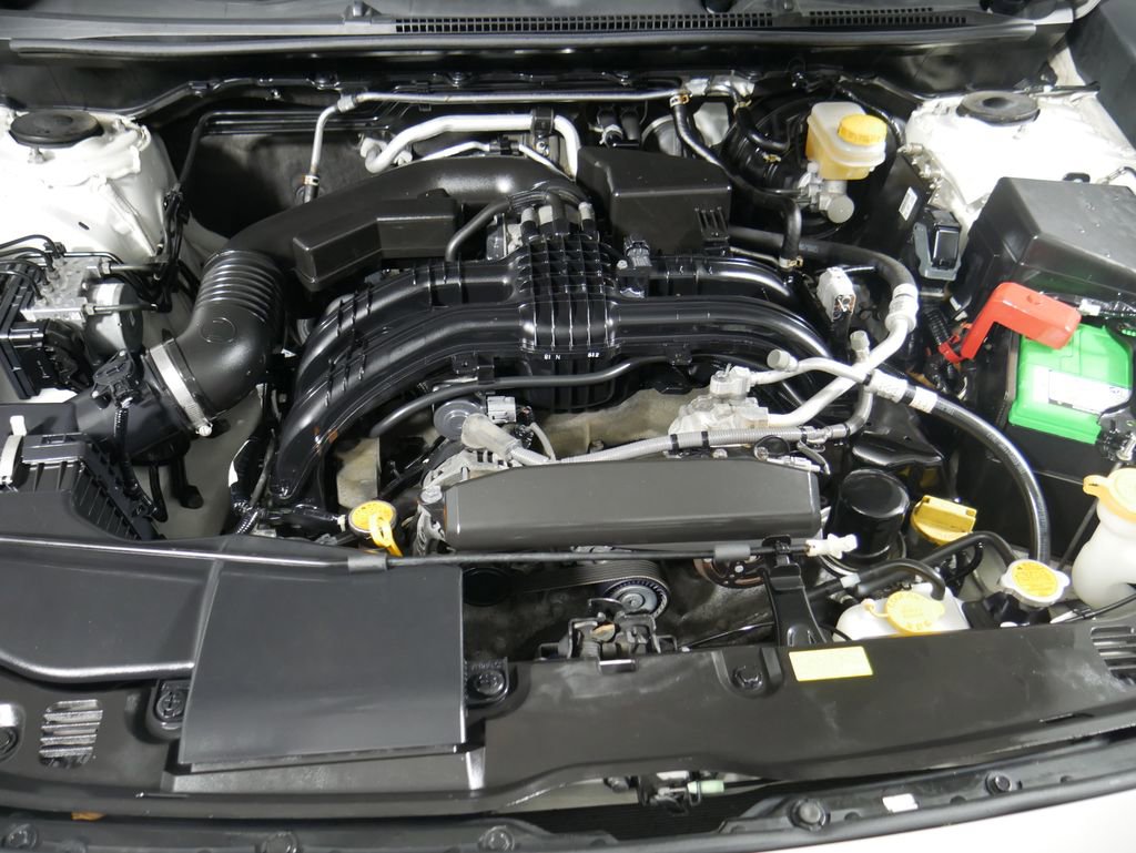 Used 2019 Subaru Crosstrek 2.0i Premium image 3