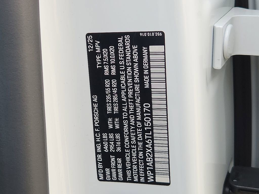 New 2026 Porsche Macan 4S Electric image 25