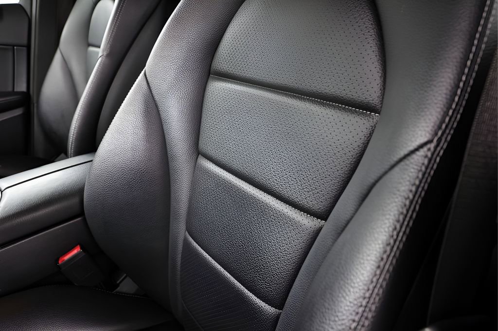 Used 2022 Mercedes-Benz GLC 300 4MATIC image 46