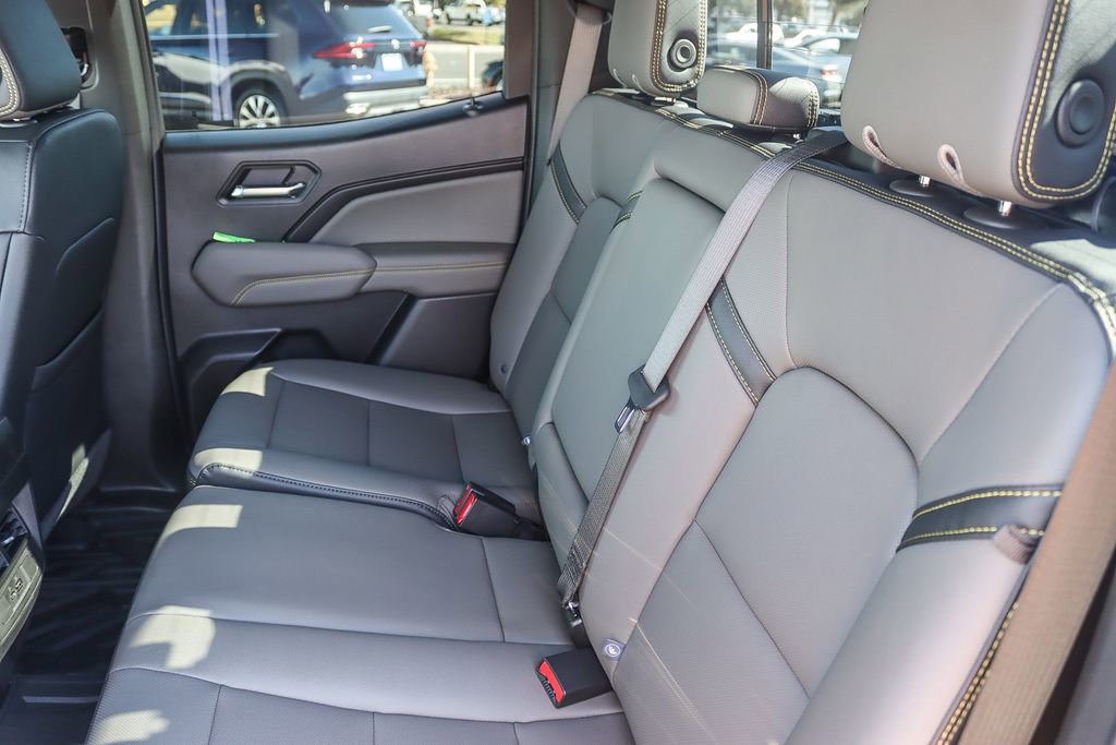 New 2026 Chevrolet Colorado ZR2 w/ ZR2 Bison Edition image 16