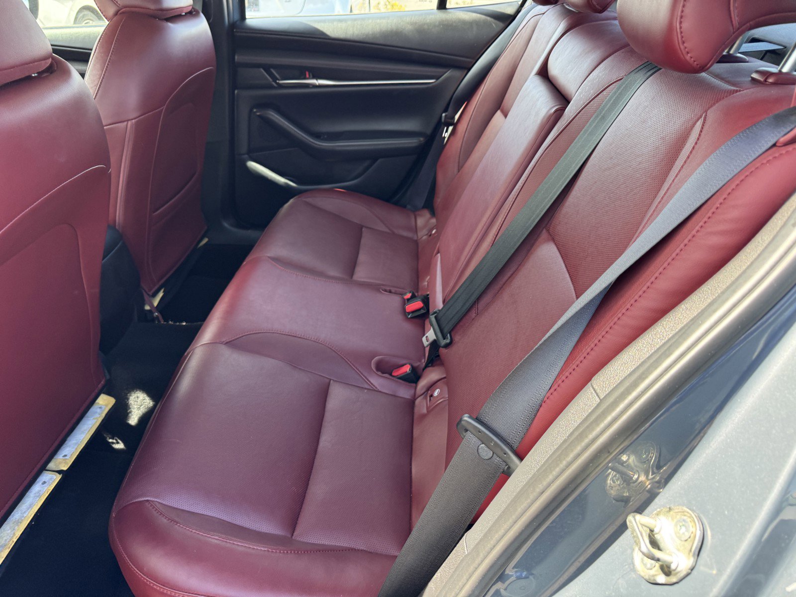 Used 2023 MAZDA MAZDA3 s image 13