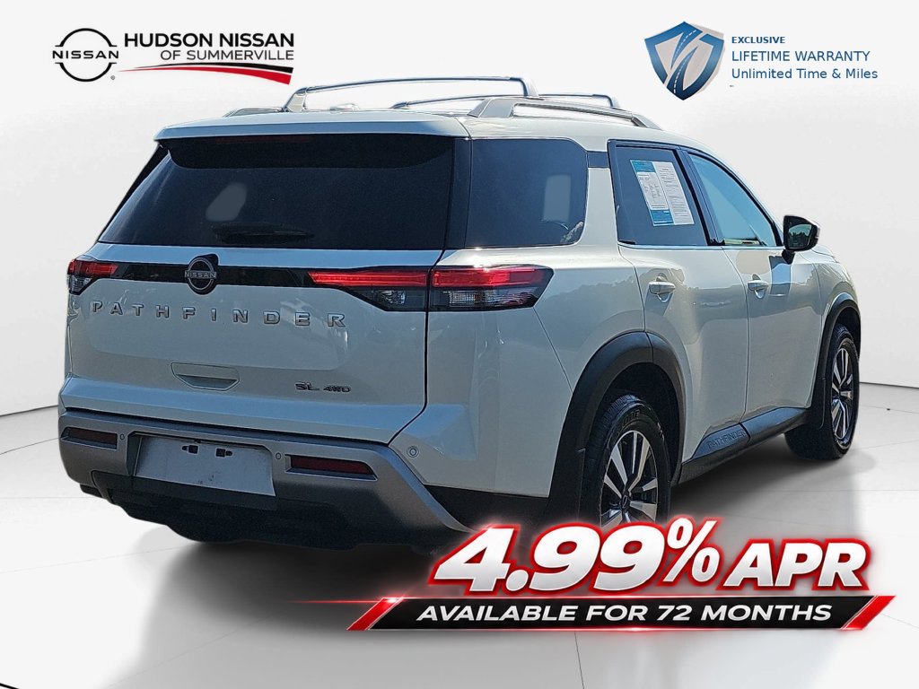Used 2024 Nissan Pathfinder SL AWD/4WD image 7