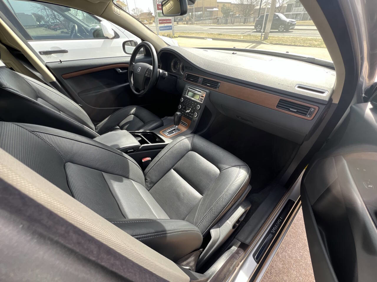 Used 2008 Volvo S80 T6 image 2