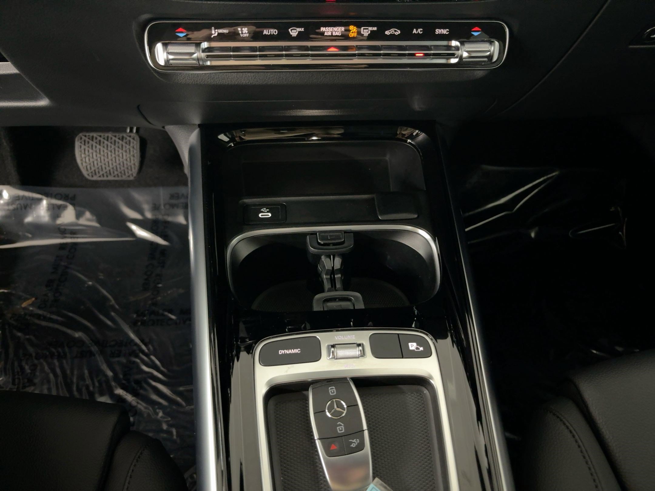 Certified 2025 Mercedes-Benz GLA 250 image 26