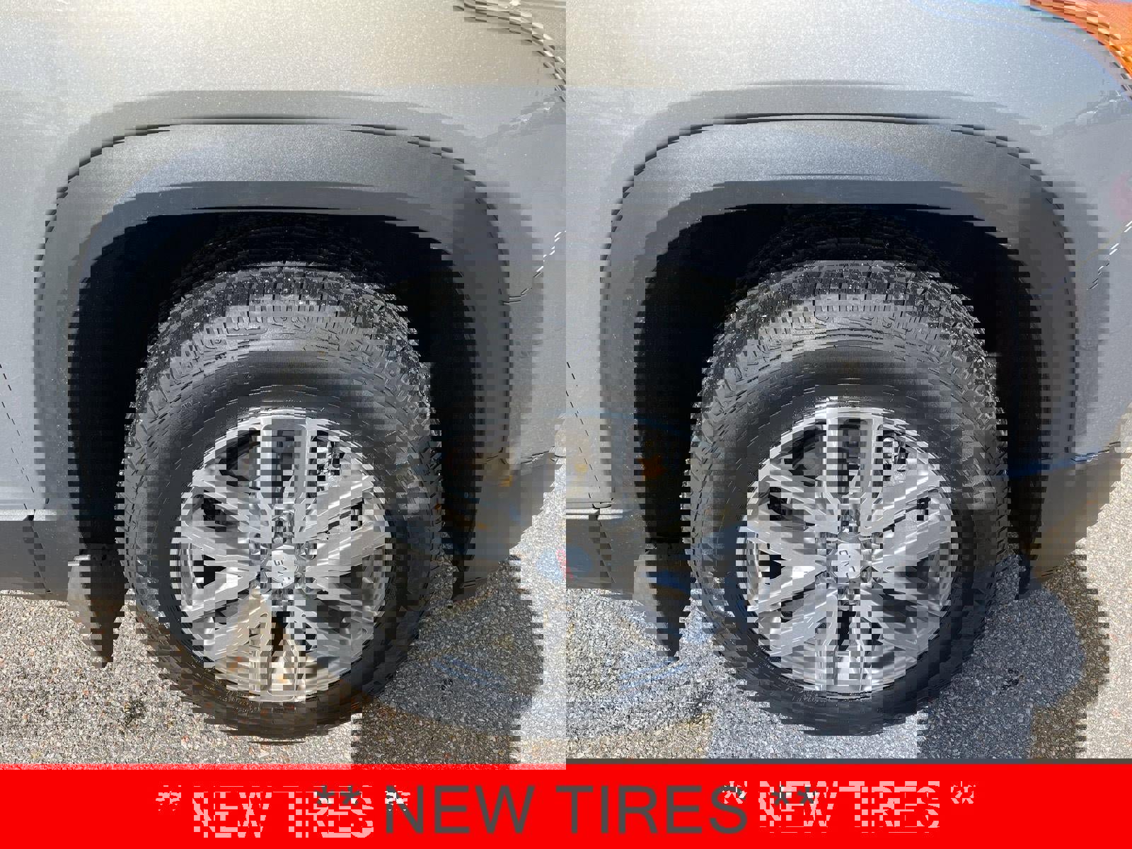 Used 2019 GMC Acadia SLE w/ Driver Alert Package I image 3