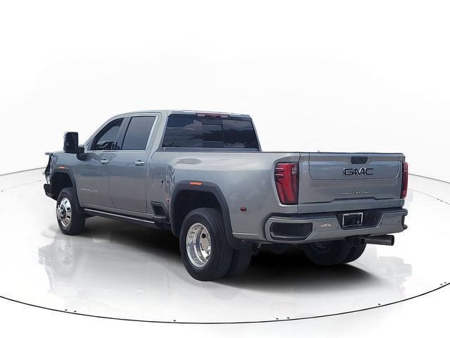 Used 2026 GMC Sierra 3500 Denali Ultimate AWD/4WD image 7