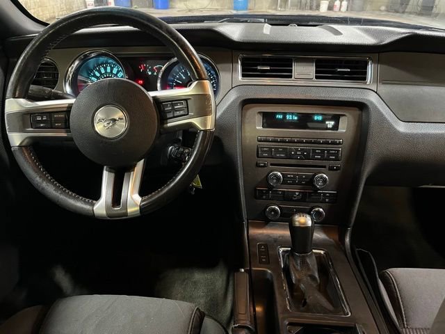 Used 2014 Ford Mustang Coupe image 22