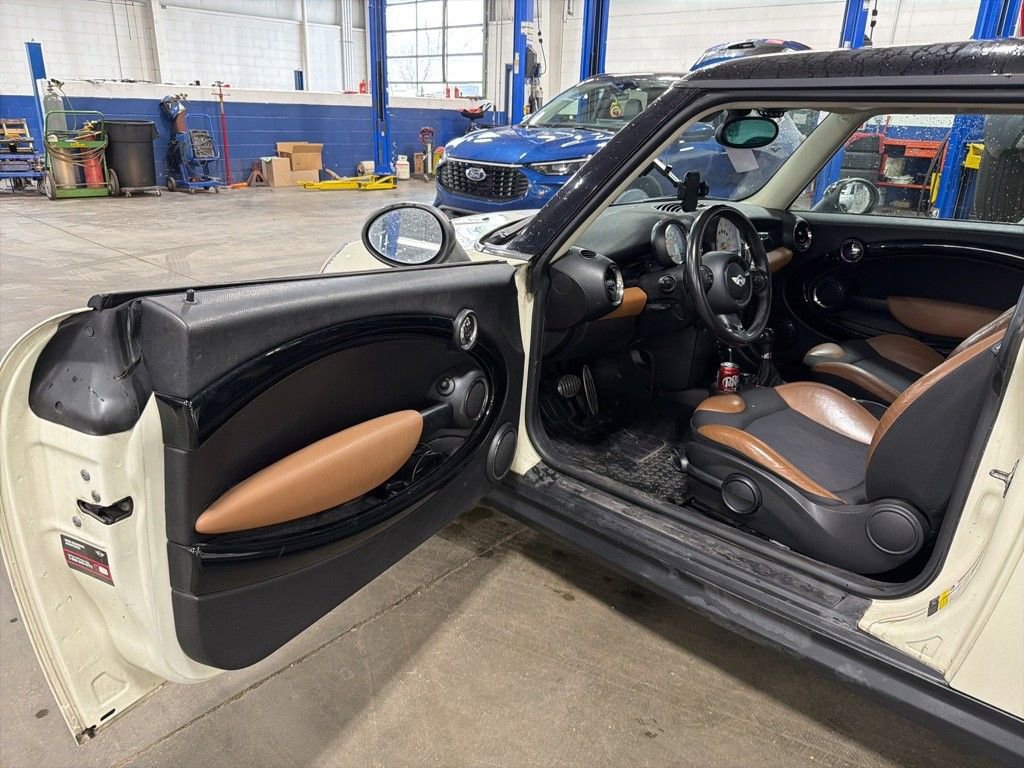 Used 2012 MINI Cooper S image 5