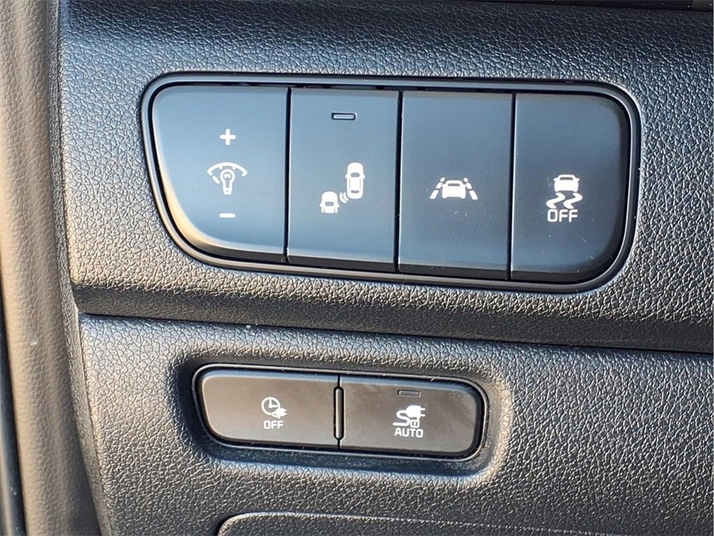 Used 2019 Kia Niro EX Premium image 13