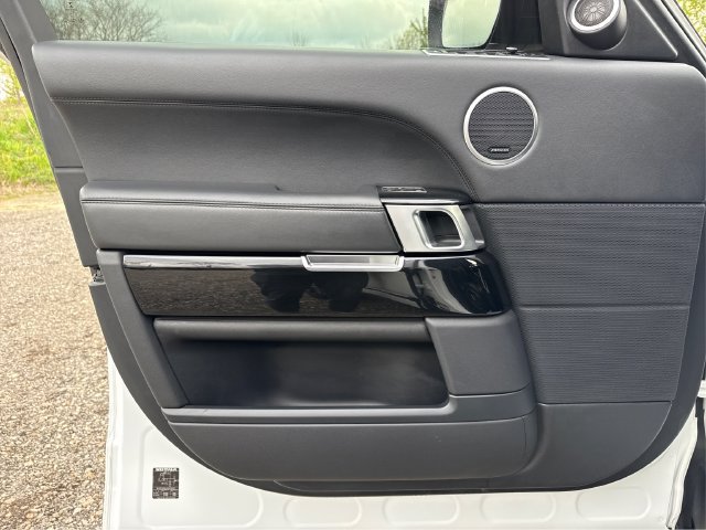 Used 2015 Land Rover Range Rover Long Wheelbase Supercharged AWD/4WD image 20