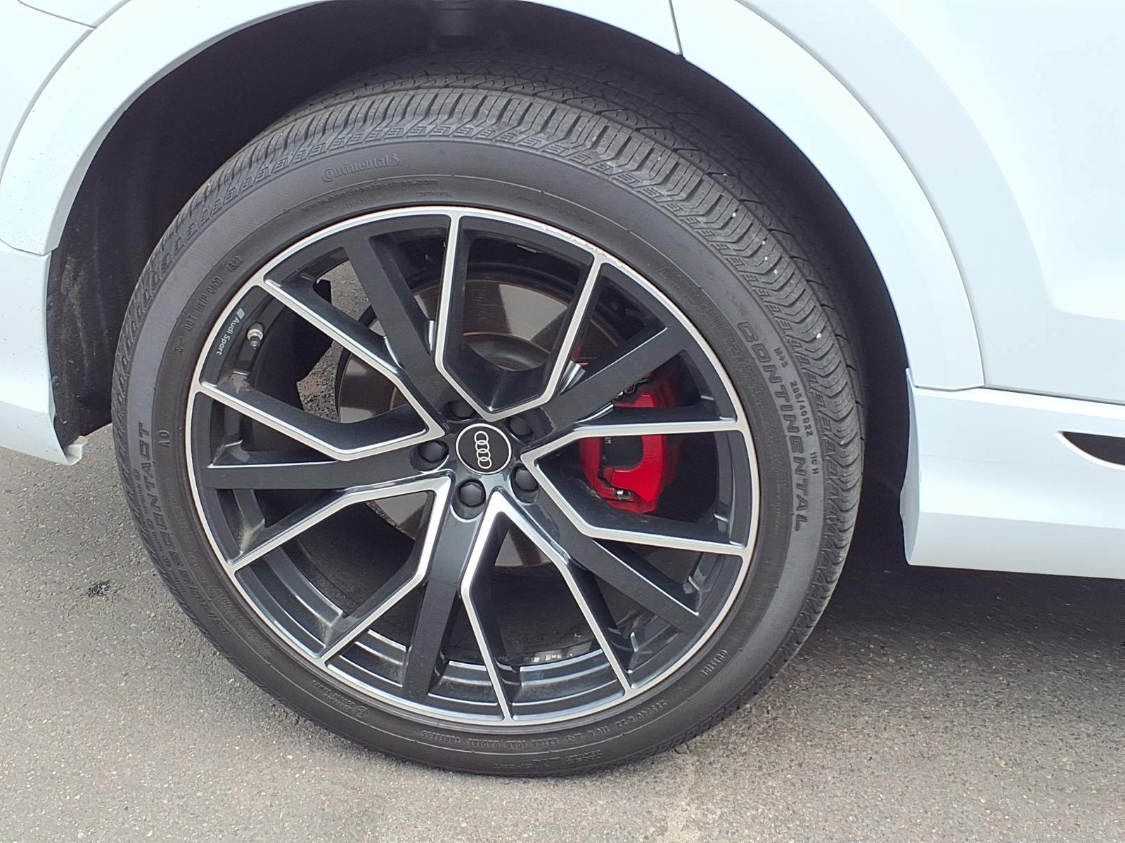 Used 2023 Audi Q8 Premium Plus AWD/4WD image 27