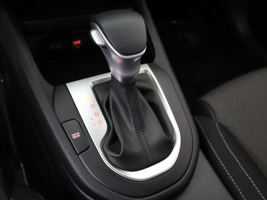 Used 2022 Kia Forte LXS FWD image 43