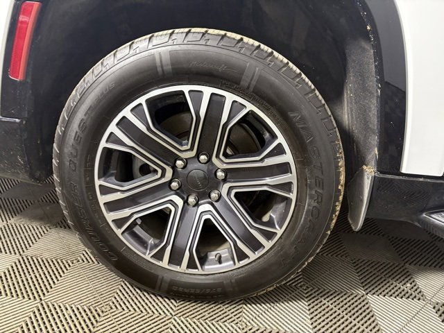 Used 2024 Jeep Wagoneer L Series II image 23