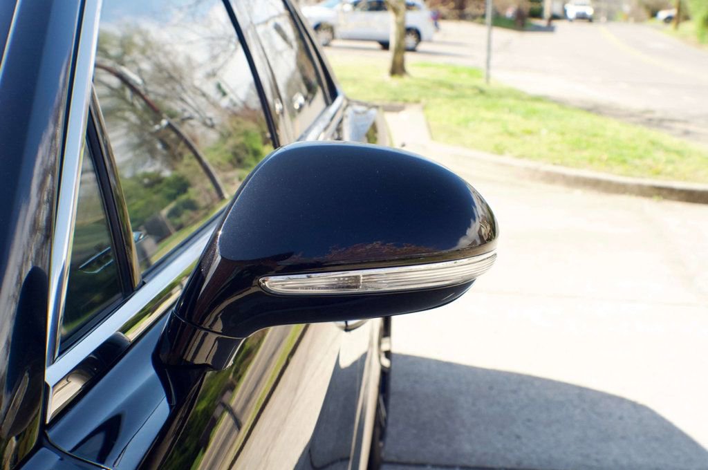 Used 2018 Bentley Flying Spur S V8 AWD/4WD image 19