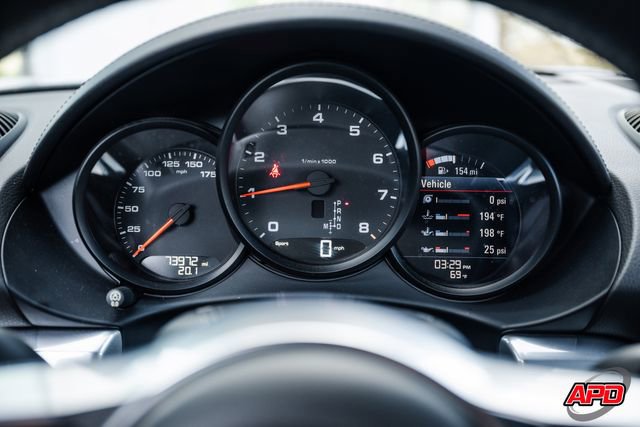 Used 2018 Porsche 718 Cayman RWD image 9