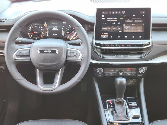 Certified 2024 Jeep Compass Trailhawk AWD/4WD image 27