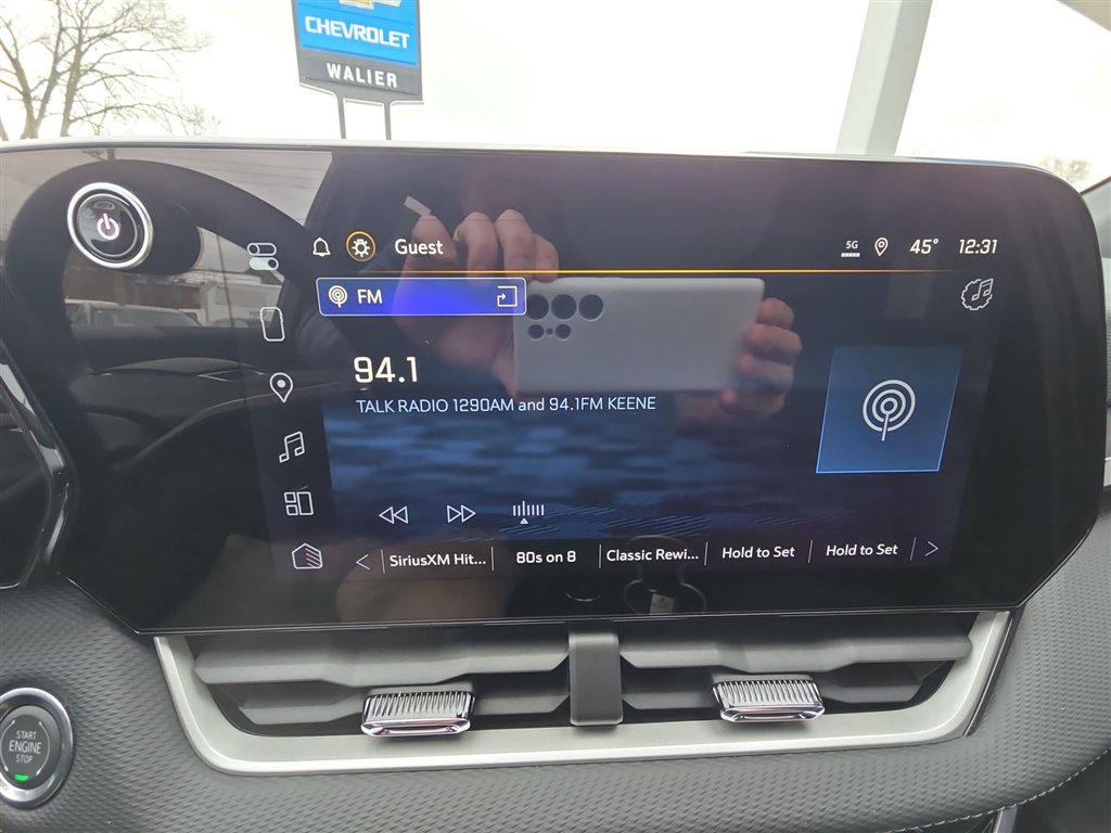 New 2026 Chevrolet Equinox LT w/ Convenience Package II image 13