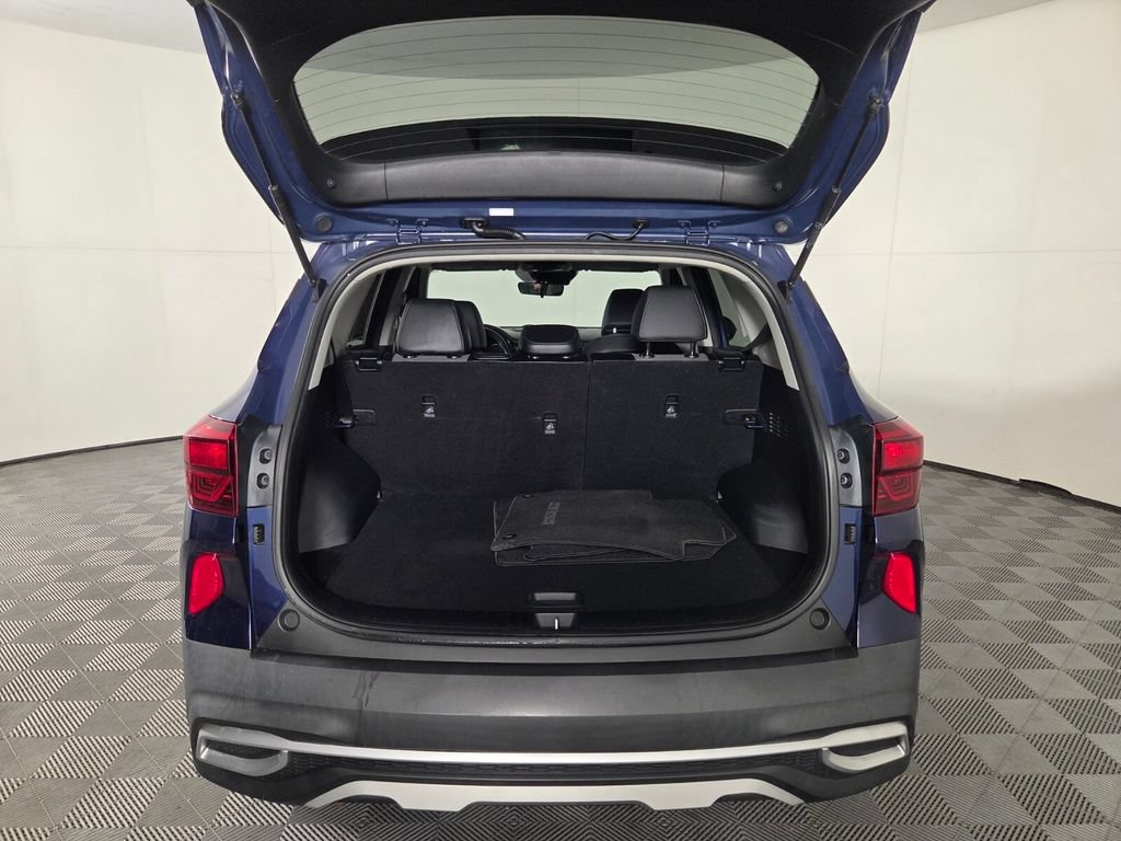 Used 2021 Kia Seltos S AWD/4WD image 25