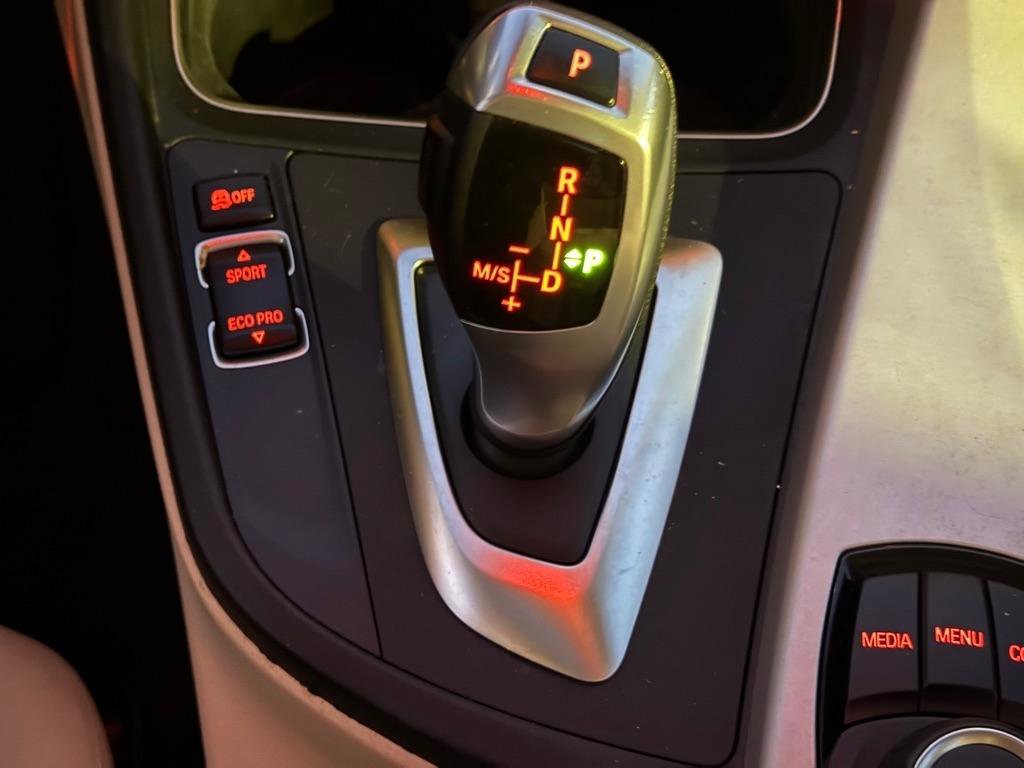 Used 2018 BMW 320i 320i Sedan South Africa image 24