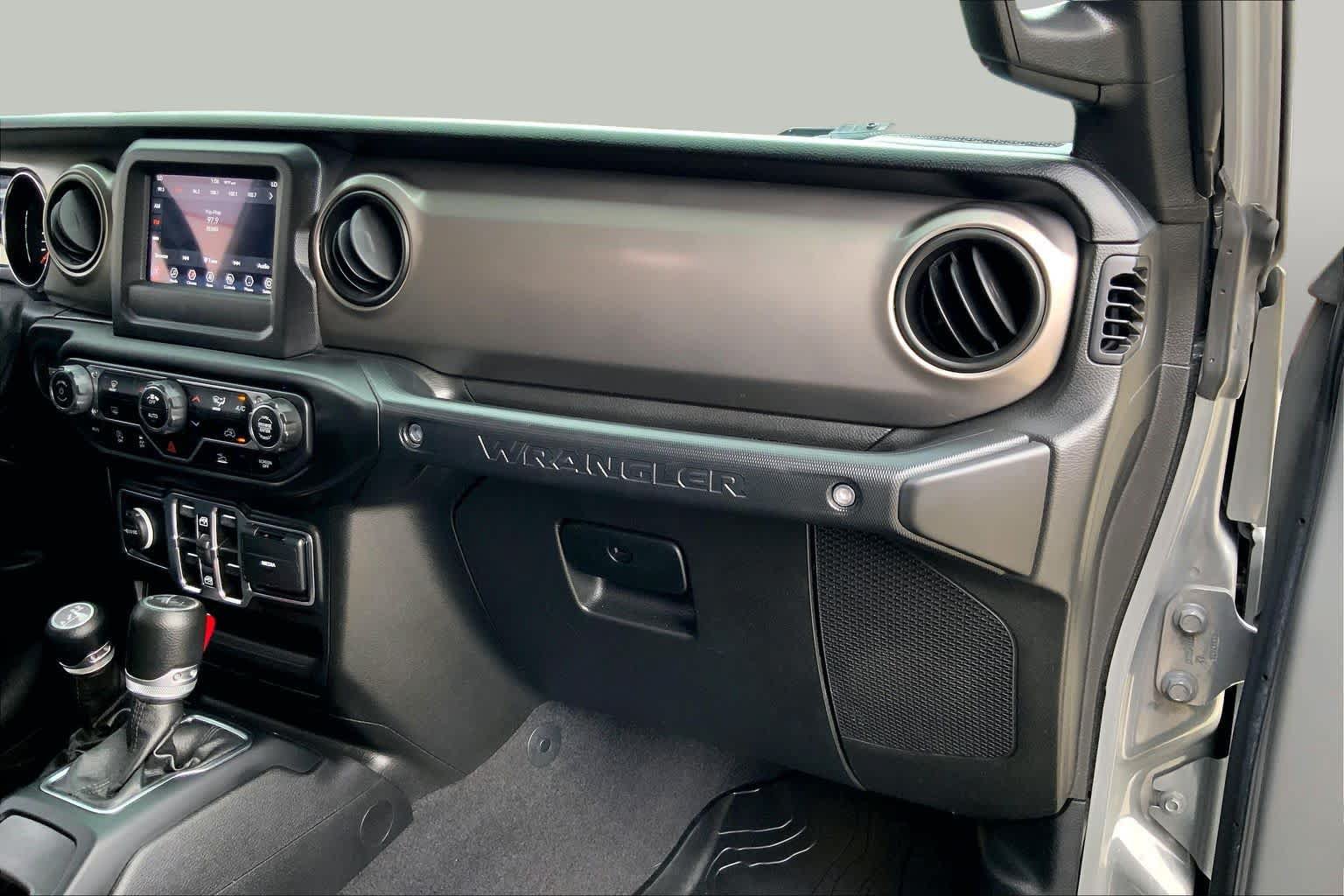 Used 2021 Jeep Wrangler Unlimited Sport AWD/4WD image 18