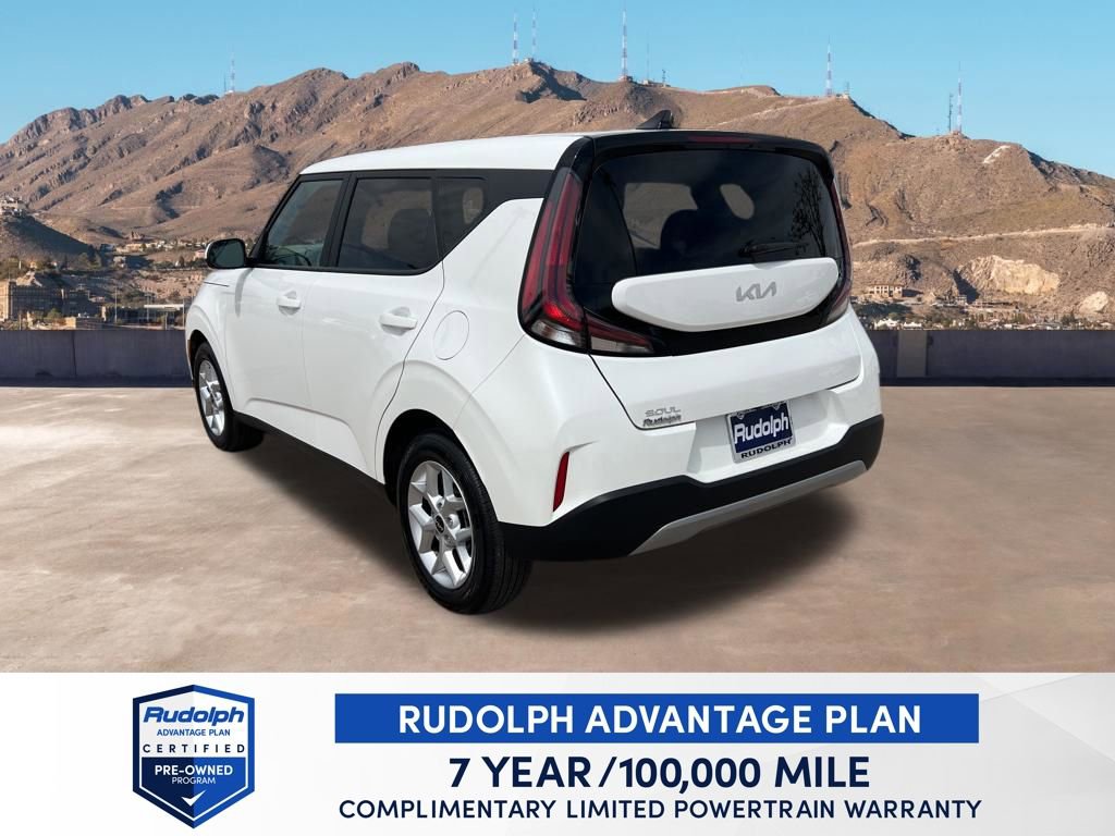 Used 2025 Kia Soul LX w/ LX Technology Package image 4