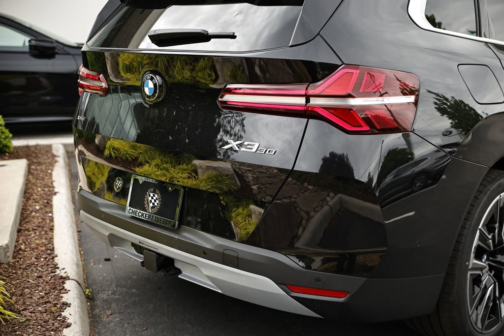 New 2026 BMW X3 xDrive30 w/ Premium Package AWD/4WD image 9