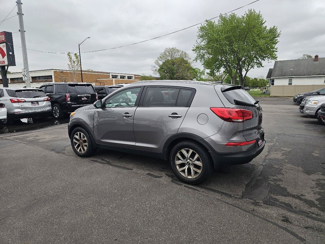 Used 2016 Kia Sportage LX w/ Option Group 017 AWD/4WD image 7