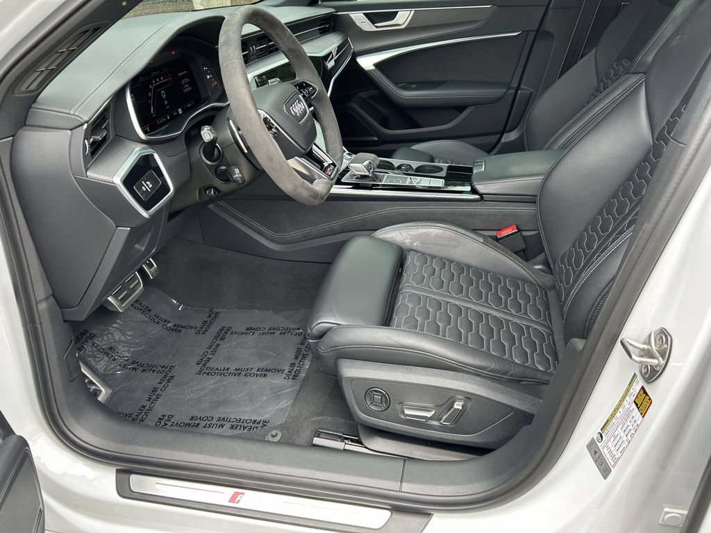 Used 2022 Audi RS 6 w/ Executive Package AWD/4WD image 21