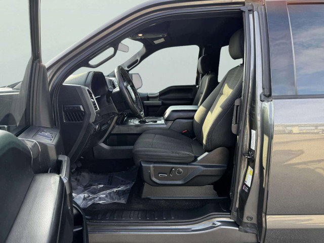 Used 2016 Ford F150 XLT w/ Equipment Group 302A Luxury image 20