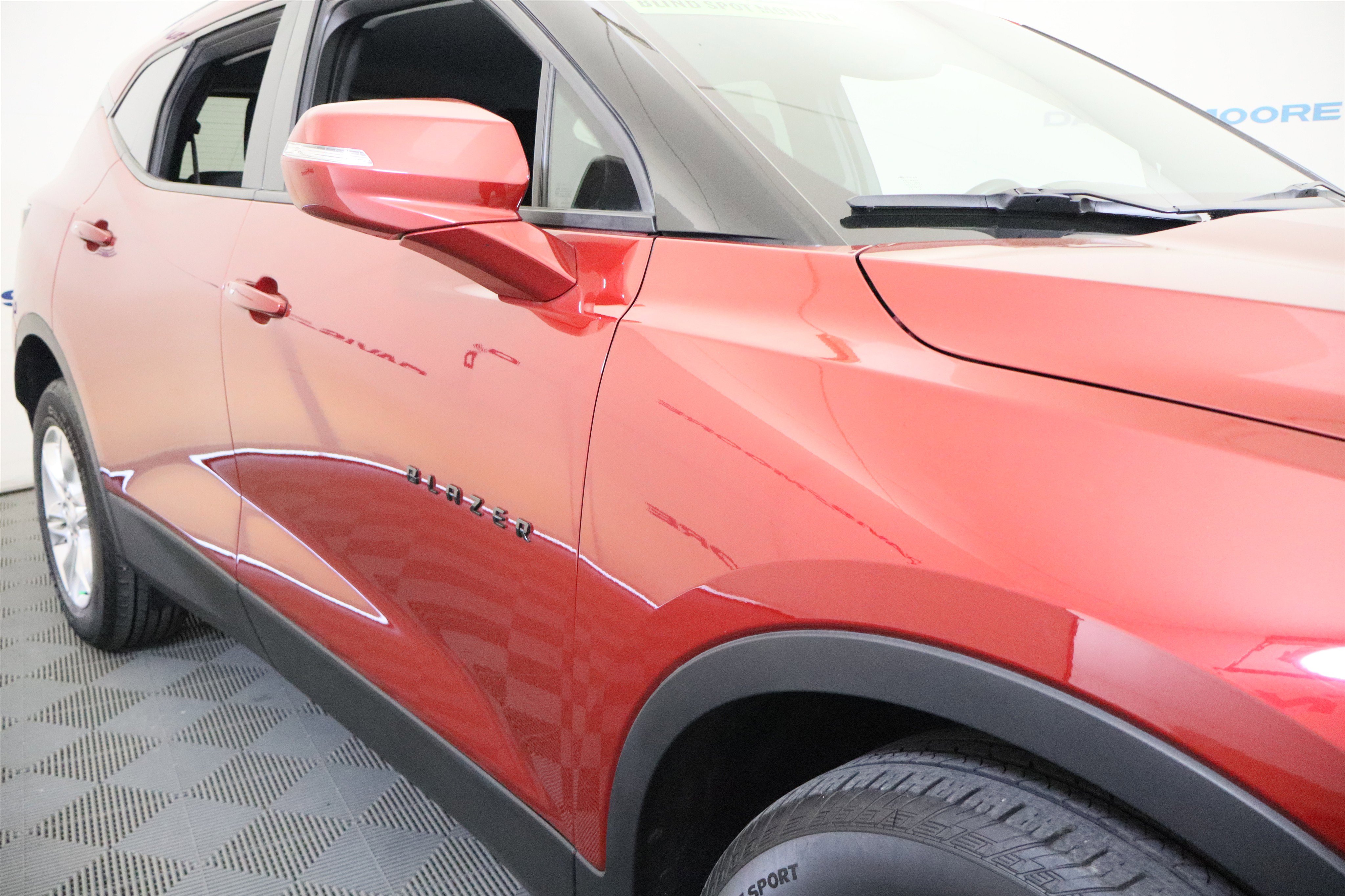 Used 2019 Chevrolet Blazer LT image 4