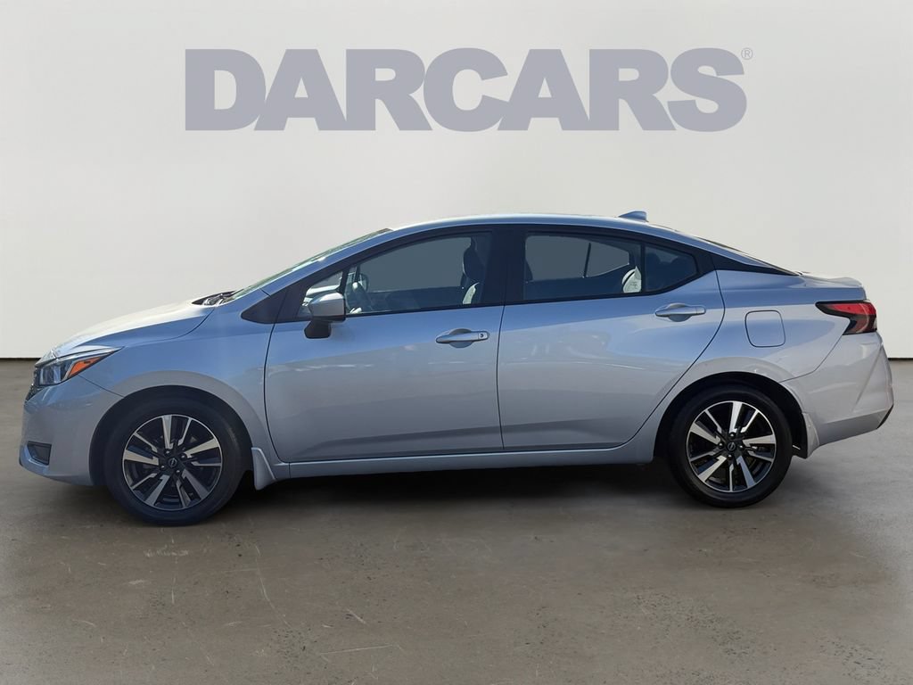 Used 2024 Nissan Versa SV w/ Trunk Package FWD image 4