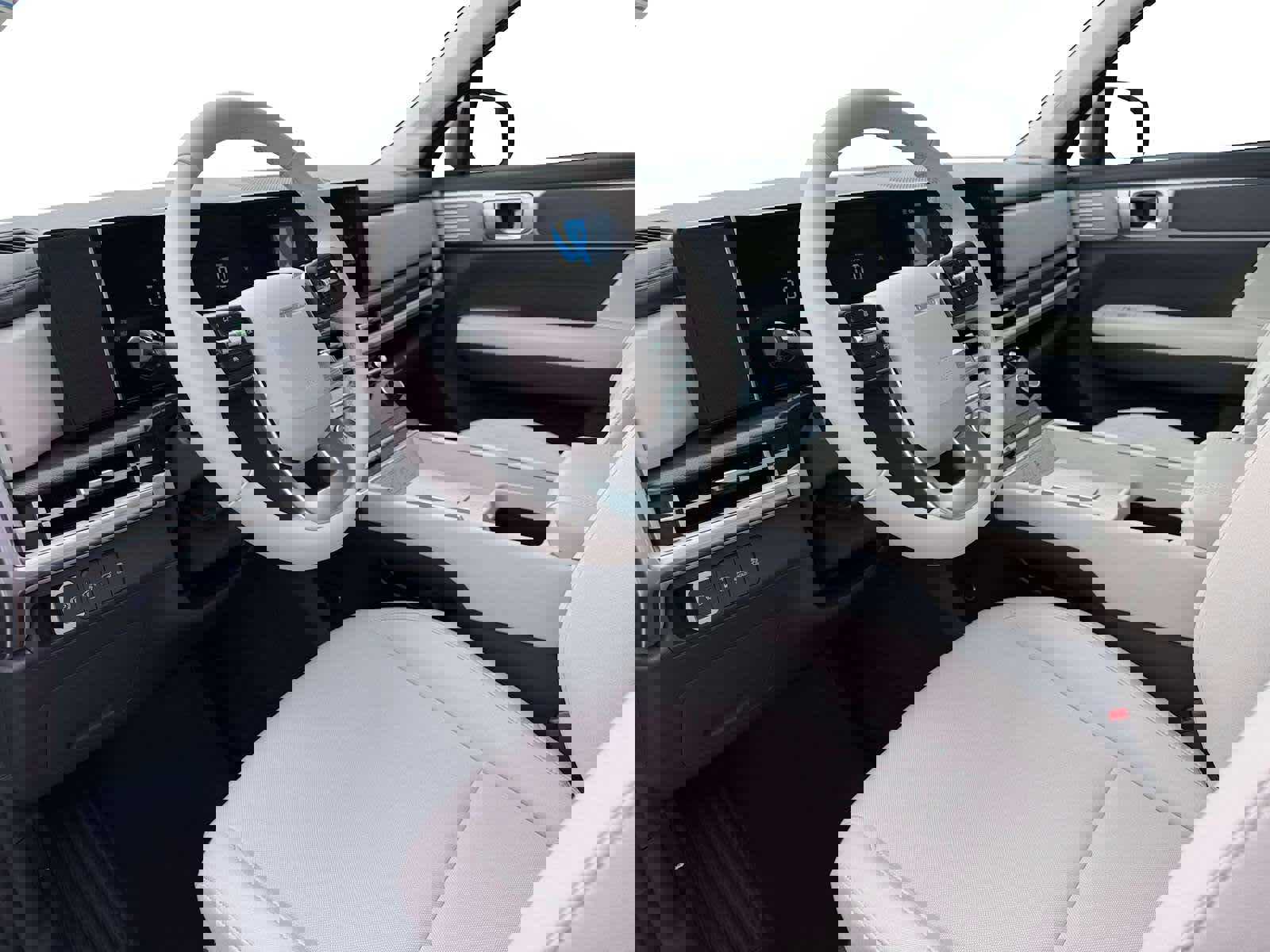 New 2026 Hyundai Santa Fe SE image 13