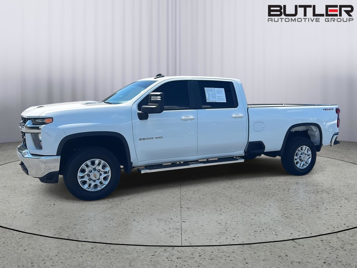 Used 2022 Chevrolet Silverado 2500 LT w/ Fleet Comfort Package AWD/4WD image 3