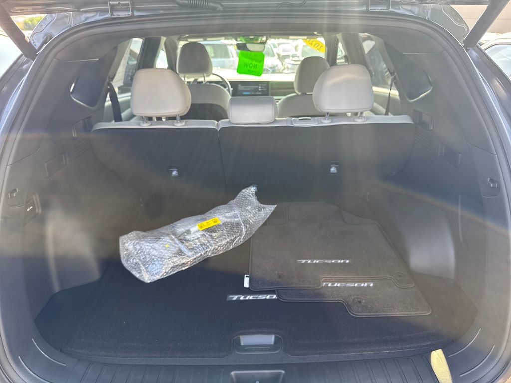 Certified 2026 Hyundai Tucson Limited AWD/4WD image 7
