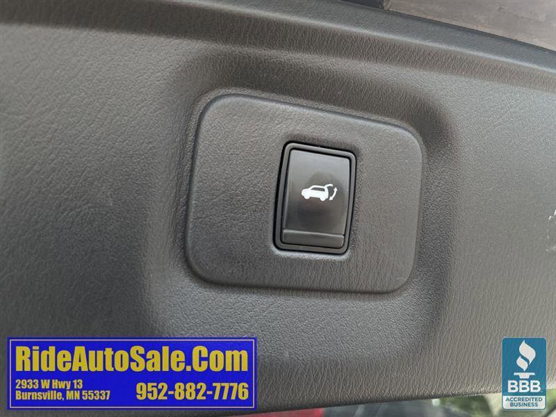 Used 2013 INFINITI JX35 AWD w/ Premium Pkg image 30