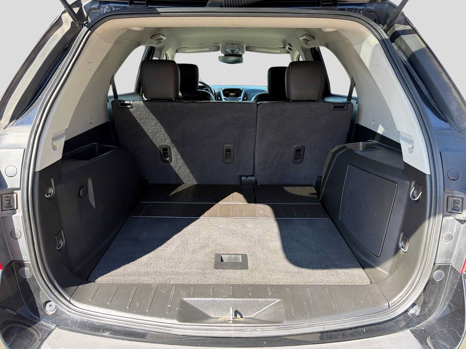 Used 2017 Chevrolet Equinox LT w/ Midnight Edition FWD image 32
