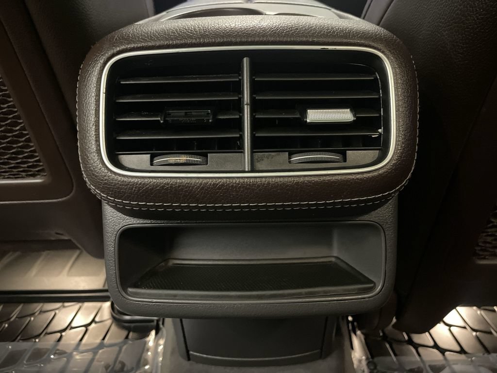 Used 2020 Mercedes-Benz GLS 450 4MATIC image 16