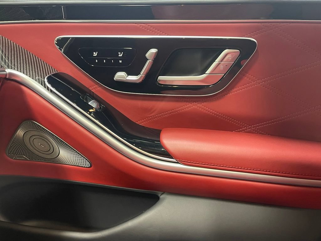 Used 2024 Mercedes-Benz S 63 AMG S image 27