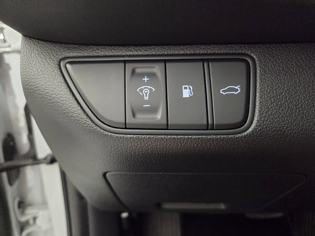 Used 2022 Genesis G70 3.3T RWD image 19