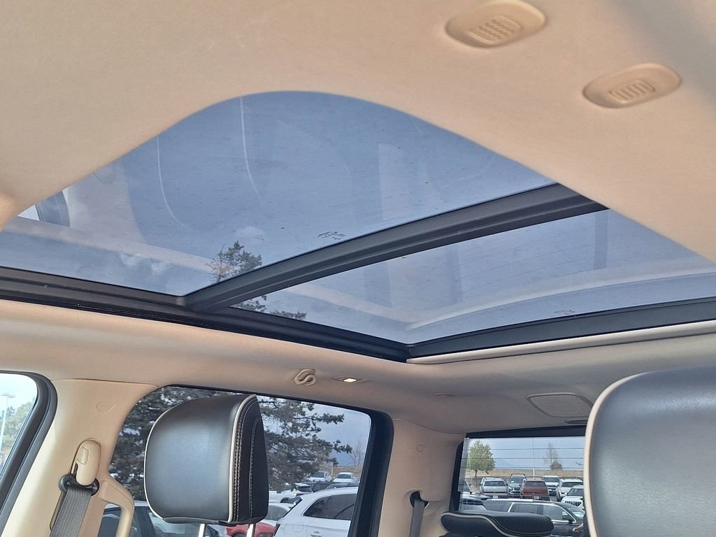 Used 2019 RAM 1500 Laramie image 27