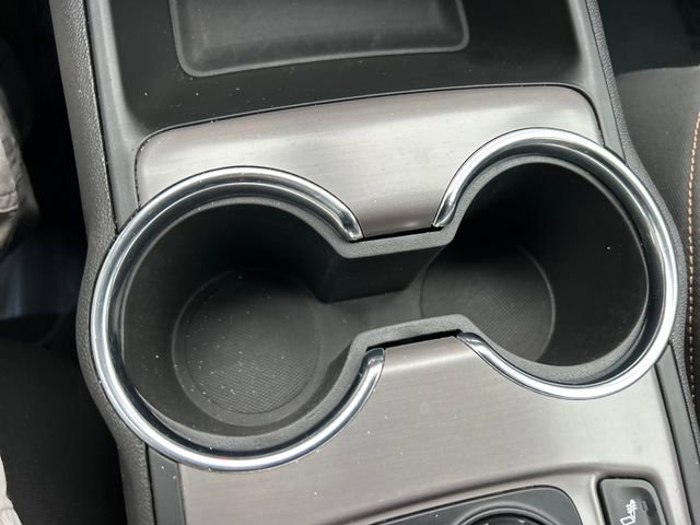 Used 2023 GMC Terrain AT4 image 21