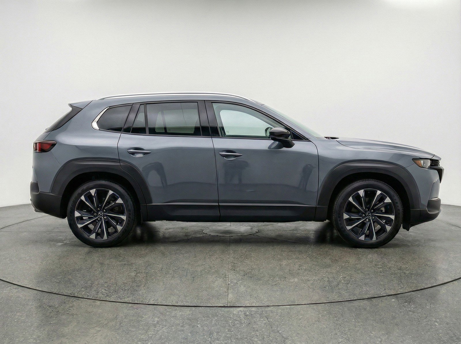 Used 2025 MAZDA CX-50 2.5 Hybrid w/ Premium Plus Pkg image 11