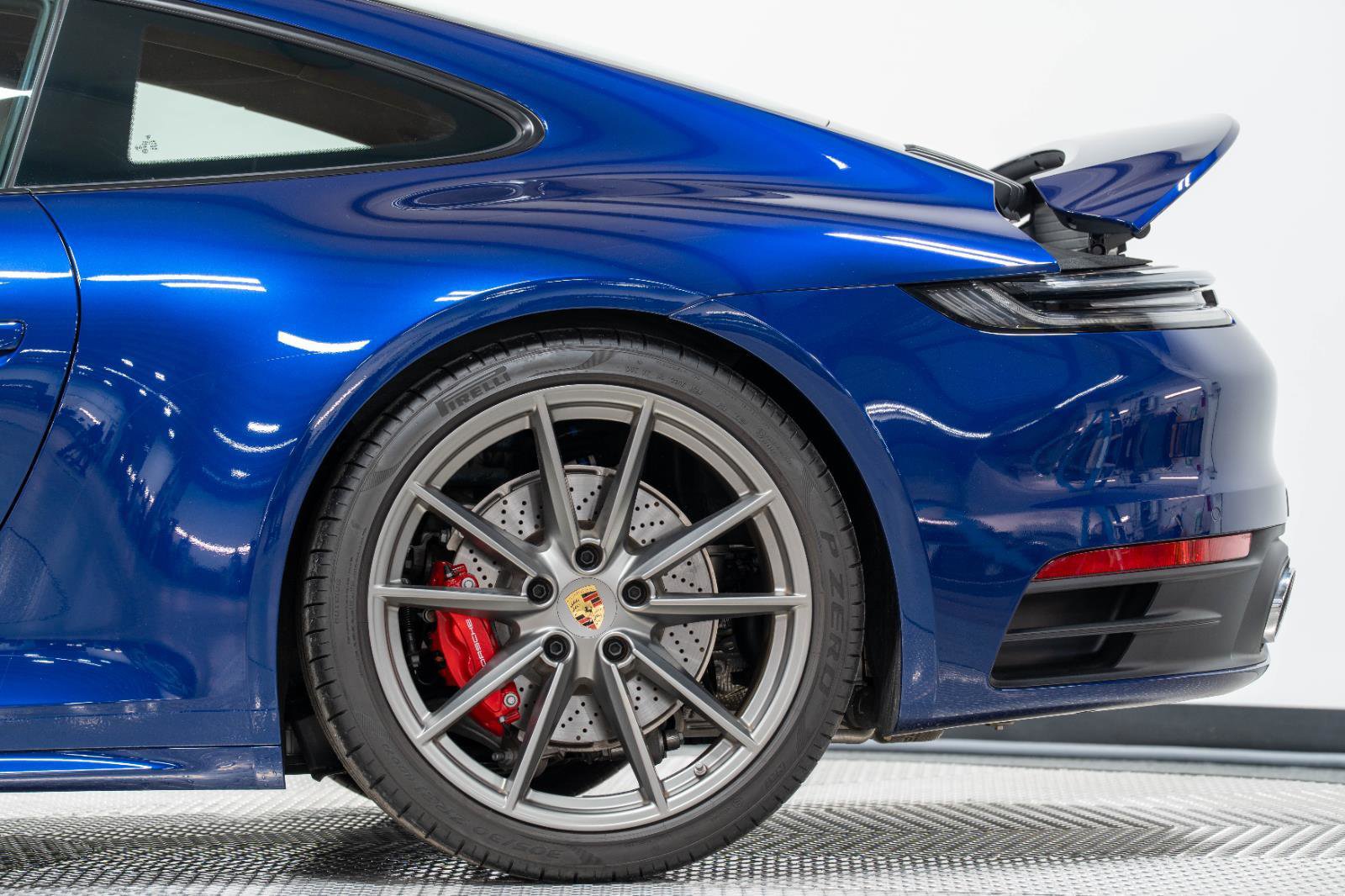 Used 2024 Porsche 911 Carrera 4S image 13