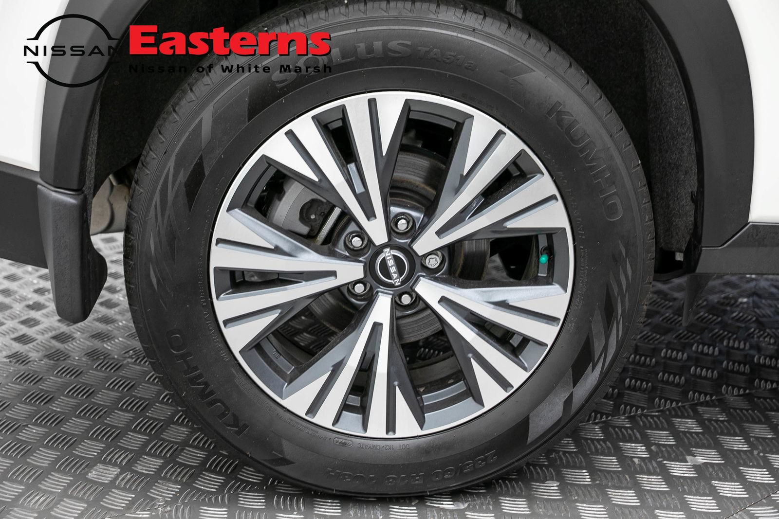 Used 2023 Nissan Rogue SV AWD/4WD image 29