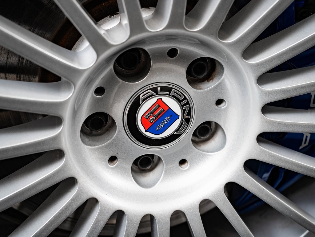 Used 2022 BMW ALPINA B7 xDrive image 8